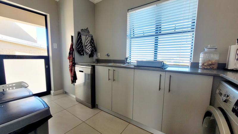 3 Bedroom Property for Sale in Dana Bay Western Cape